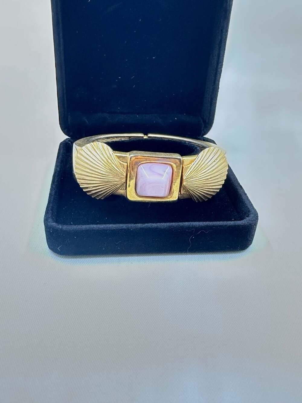 Vintage Castlecliff Gold Tone Shell Hinge Bangle Bracelet with Pink Cabochon